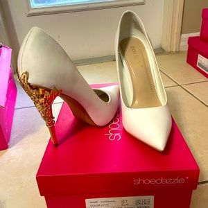 Simple yet elegant heels